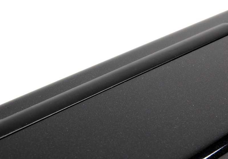 Dekorative Formteile zentrales Armaturenbrett OEM 51458256236 für BMW E39. Schwarz Farbe Original BMW Stück.