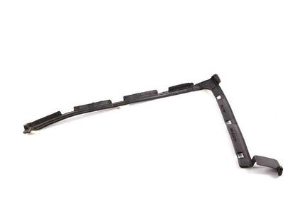 Vedação traseira direita para BMW 5 E39 Series (OEM 51348207186). BMW original