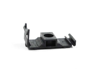 Soporte de tubería de aceite OEM 17201712209 para BMW E36, E46, E90, E91, E92, E93, E34, E60, E61, E63, E64, E32, E65, E66, E83, E53, E70, E71, Z4 E85, E86. Original BMW.