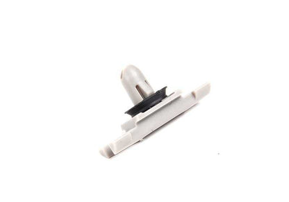 Clip embellecedor marco lateral OEM 51137117240 para BMW E90, E90N, E91, E91N, F30, F30N, F31, F31N, F35, F35N. Original BMW.