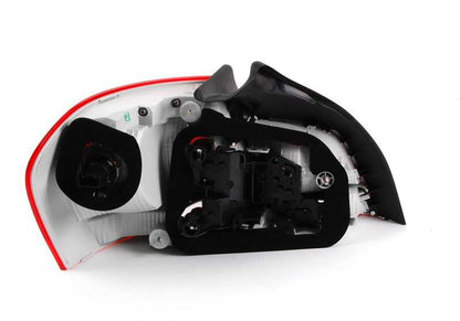 Piloto trasero derecho para BMW Serie 1 E82, E88 (OEM 63217273428). Original BMW