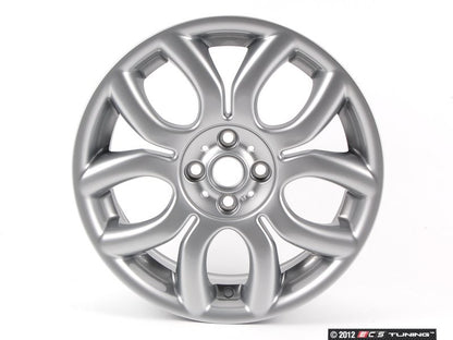 Jante de liga leve 7Jx17 ET48 cor prata OEM 36116775685 para MINI R50, R53, R56, R55 Clubman, R52 Cabrio, R57 Cabrio, R58 Coupé, R59 Roadster... e muito mais. MINI originais.