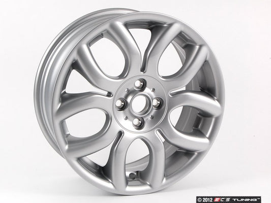 Cerchio in lega leggera 7Jx17 ET48 colore argento OEM 36116775685 per MINI R50, R53, R56, R55 Clubman, R52 Cabrio, R57 Cabrio, R58 Coupé, R59 Roadster... e altro ancora. MINI originale.
