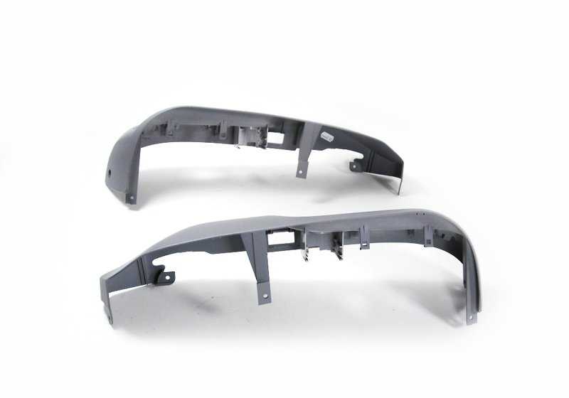 Cubierta exterior OEM 52107058009 para BMW E39 y E38. Original BMW.