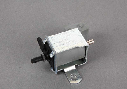 Válvula eléctrica OEM 17302243804 para BMW E36 y E34. Original BMW.