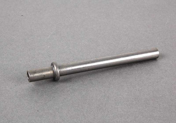 Tubo guía de varilla medidora de aceite OEM 11411267201 para BMW 114, 1502, 1600, 1602, 2002, 2502. Original BMW.