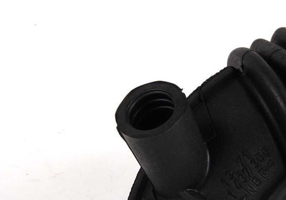 Tubo de admisión OEM 13711437355 para BMW E46 (316i, 318i, 318Ci). Original BMW.