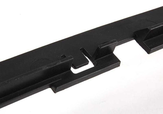 Adaptador faldón delantero OEM 51117896273 para BMW Serie 3 E46 (09/1999 - 08/2006). Original BMW.