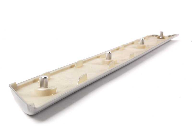 Modano decorativo Porta posteriore sinistra OEM 51457047165 per BMW E46 {316i}. Titano II Finitura. BMW originale.