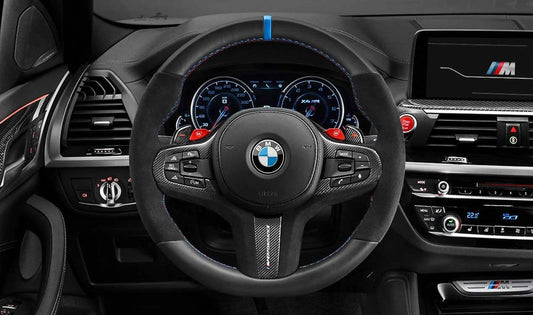 Embellecedor volante M Performance en carbono y Alcantara OEM 32302459669 para BMW F90, G30, G31, G32, F91, F92, F93, G14, G15, G16, G01, F97, G02, F98, G05, F95, G18, G06, F96, G07. Original BMW.
