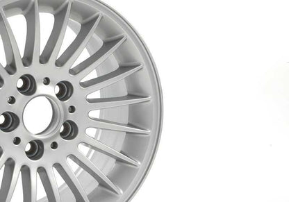 Design radiale per pneumatici in lega Classic 16 "(7.5JX16 ET20) OEM 36111095049 per BMW 7 E38 Serie E38. BMW originale.