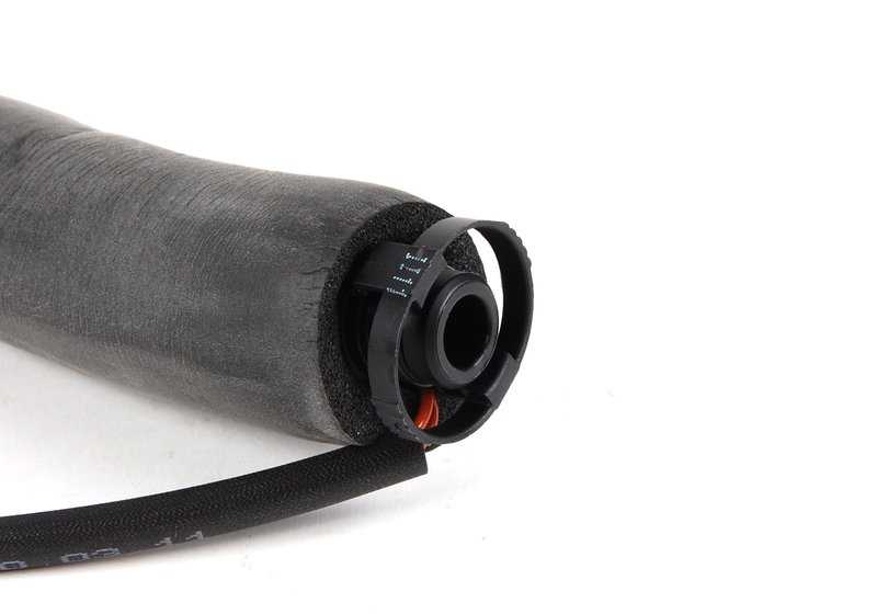 Tubería de retorno de aceite OEM 11157567802 para BMW E90, E91, E60, E61. Original BMW.