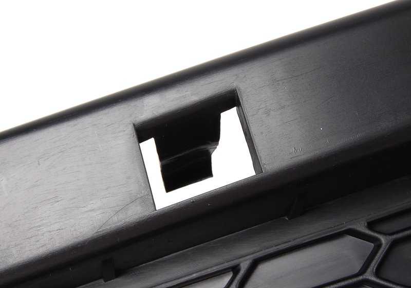 Zentrales Netz für BMW E85, E86 (OEM 51117895842). Original BMW