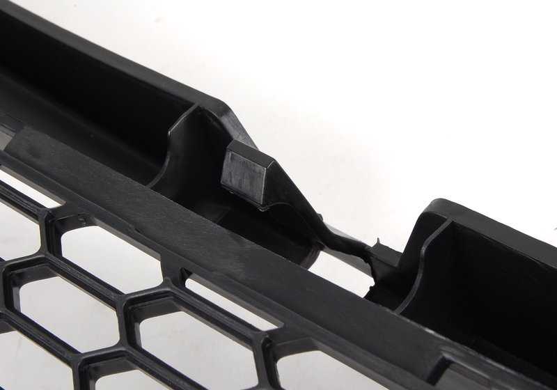 Zentrales Netz für BMW E85, E86 (OEM 51117895842). Original BMW