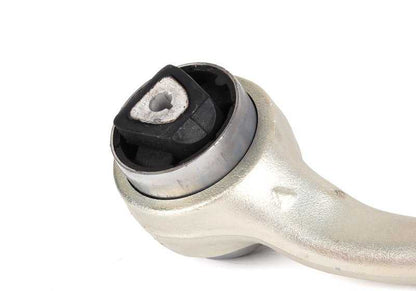 Brazo tensor derecho con silentblock OEM 31126773950 para BMW X5 E70, E70N y BMW X6 E71, E72. Repuesto original BMW.