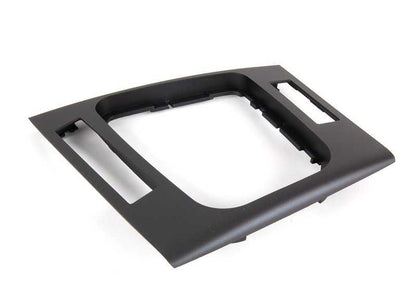 Compartimento inferiore per oggetti OEM 51168209372 per BMW E46 {316i AL11, AL21, AL51, AX31, AX41, AY11, AY31, AY41, ER11, ER21}. BMW originale.