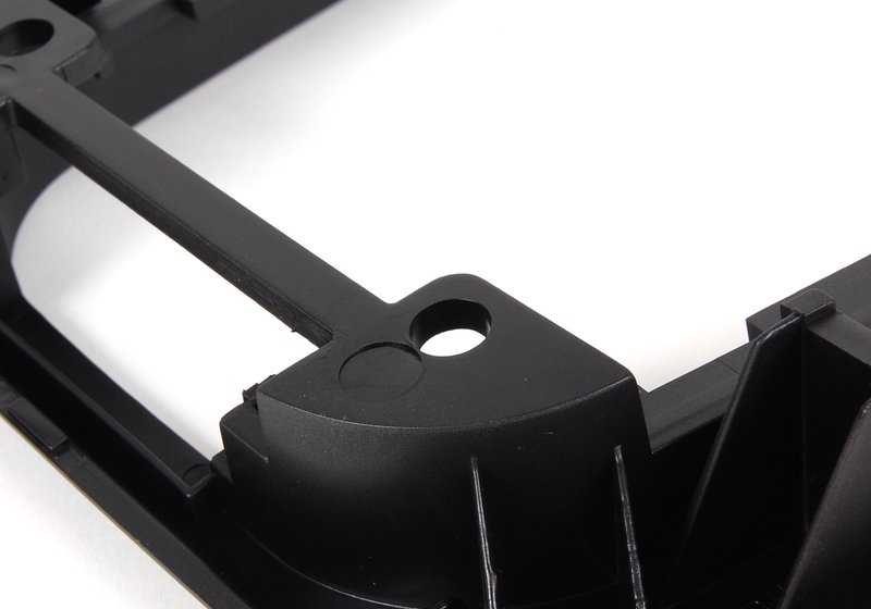 Compartimento inferiore per oggetti OEM 51168209372 per BMW E46 {316i AL11, AL21, AL51, AX31, AX41, AY11, AY31, AY41, ER11, ER21}. BMW originale.