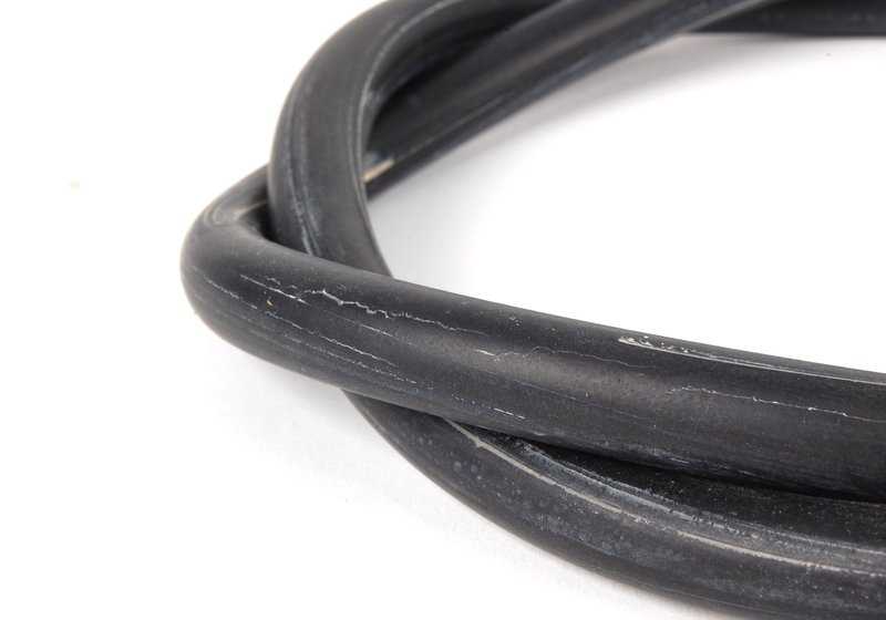 Manguera del sistema de refrigeración OEM 17111150232 para BMW E21, E30, E12, E28, E34, E24, E23, E32, Z1. Original BMW