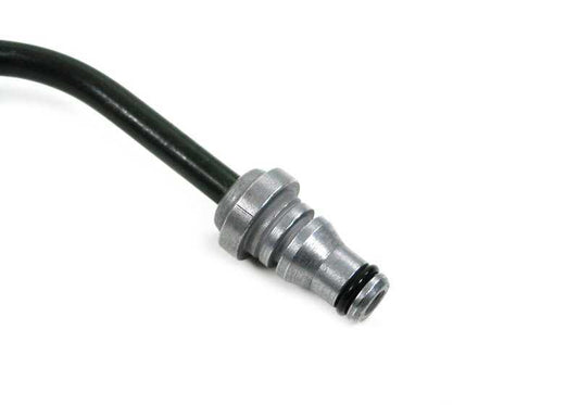 OEM -Kupplungsrohr 21526774274 für BMW E46, X3 E83 und E83N. Es führt die Hydraulikflüssigkeit des Kupplungssystems durch. Original BMW.