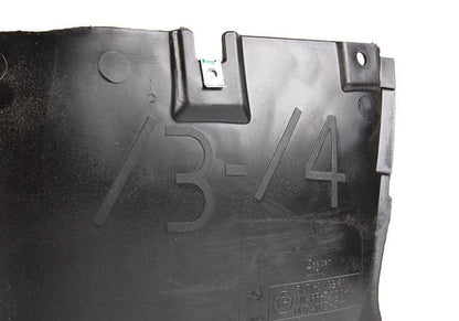 Recubrimiento guardabarros izquierdo OEM 51718193811 para BMW Serie 3 E46 (316i, 318i, 320i... y más). Original BMW.