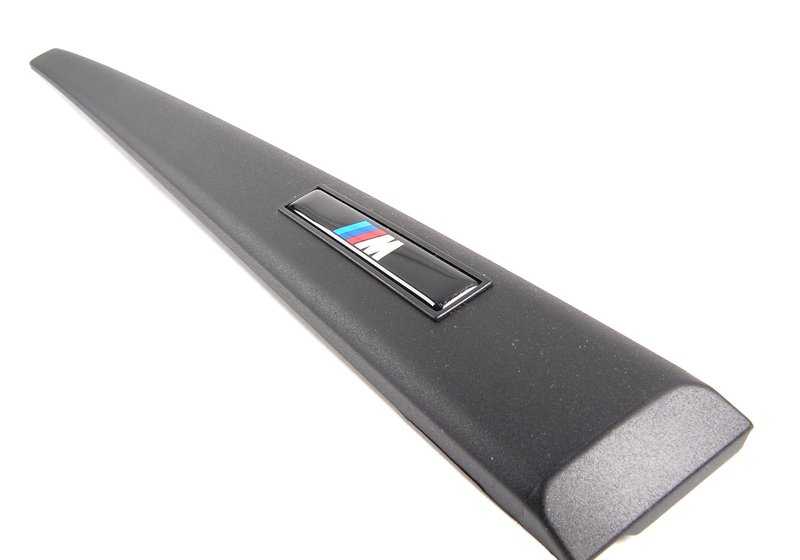 Juego de listones parachoques delantero M OEM 51132267003 para BMW Serie 3 E36 (1993-2000). Original BMW.