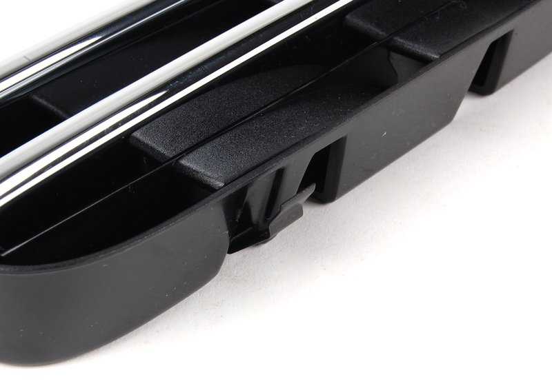 Rejilla lateral delantera derecha OEM 51137896850 para BMW E60, E61. Original BMW.