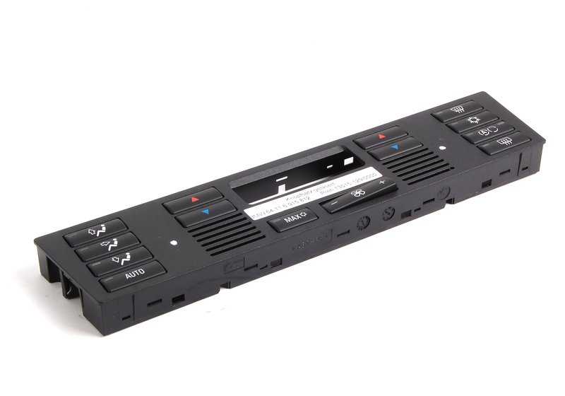 Pulsanti Climate Control OEM set 64116915812 per BMW E39 ed E53. BMW originale.