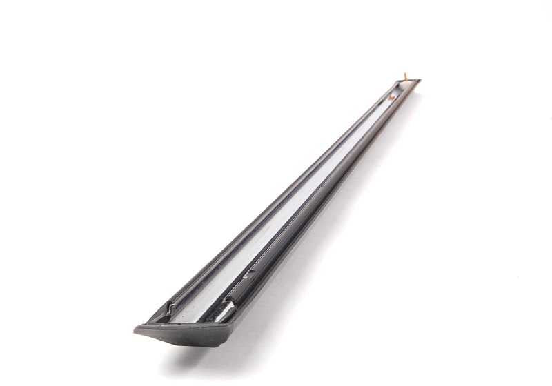 Listón para parachoques puerta delantera izquierda OEM 51131953929 para BMW Serie 3 E30. Original BMW.