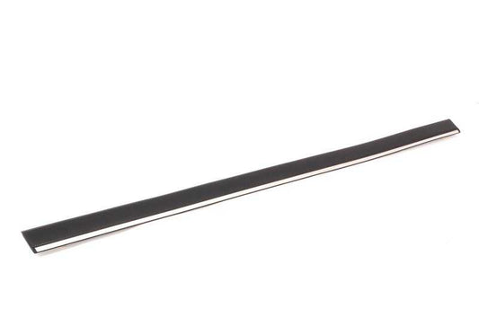 Porta anteriore sinistra in muffa cromata OEM 51138125349 per BMW E38. BMW di riserva originale.