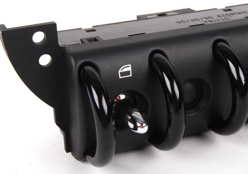 Panel de mandos central OEM 61316958028 para MINI R50, R52, R53. Compatible con modelos MINI One, Cooper, Cooper S (2000-2008). Pieza original MINI.