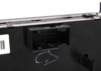 Panel de mandos central OEM 61316958028 para MINI R50, R52, R53. Compatible con modelos MINI One, Cooper, Cooper S (2000-2008). Pieza original MINI.