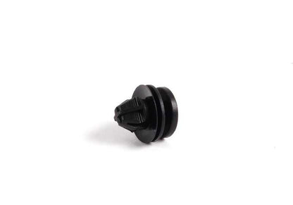 Clip para varios modelos/series de BMW (OEM 51138399231). Original BMW