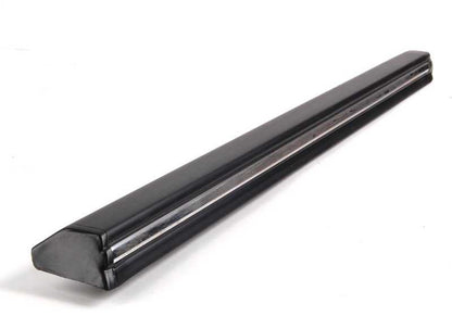 Moldagem traseira direita Chrome 51131876134 Para BMW E30 316i {todos os modelos compatíveis}. BMW original.