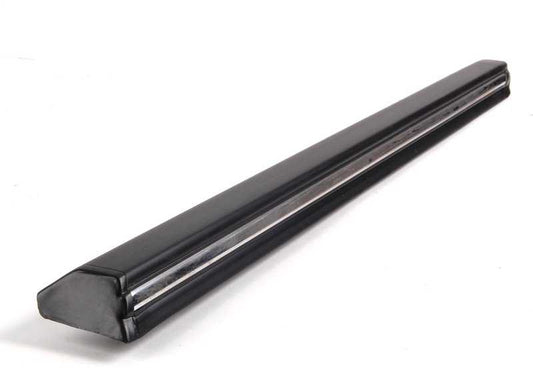 Moldura lateral trasera derecha cromada OEM 51131876134 para BMW E30 316i {todos los modelos compatibles}. Original BMW.