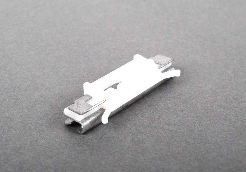 Clip sujeción moldura OEM 51317177029 para BMW E70, E71, E72, F16, F86. Compatible con molduras de cristales y embellecedores. Original BMW.