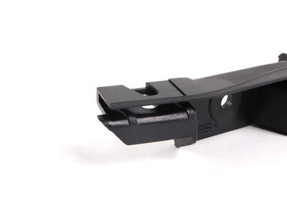 Soporte derecho OEM 51117135576 para BMW E65, E66. Original BMW.