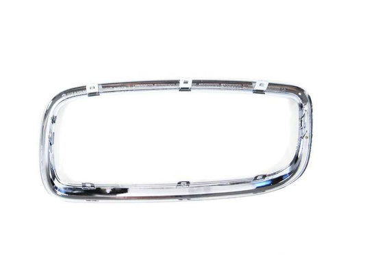 Moldagem frontal direita OEM 51138223220 para BMW 7 Series (E65, E66). BMW original.