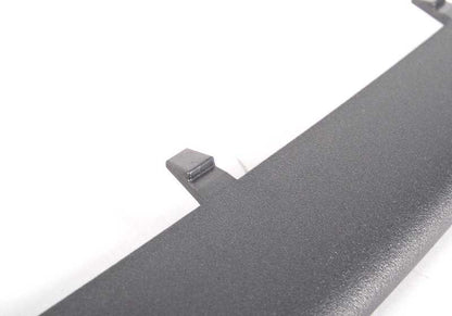 Barra decorativa izquierda para BMW Serie 3 E90, E91 (OEM 51117134093). Original BMW