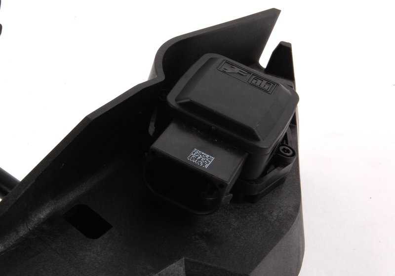Módulo del pedal del acelerador OEM 35426786282 para BMW E46, E39, E38, E53, E52. Compatible con vehículos con cambio manual. Recambio original BMW.