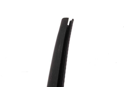 Tubo de drenaje delantero OEM 54137000496 para BMW E61, E53. Pieza original BMW.