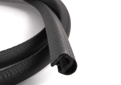 Tubo de drenaje delantero OEM 54137000496 para BMW E61, E53. Pieza original BMW.