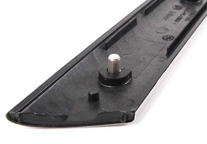 Moldura aluminio puerta delantera izquierda OEM 51457047155 para BMW E46 {316i AL11, AL12, AL21, AL22, AL51, AN72, AN82, AX31, AX32, AX41}. Original BMW.
