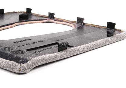 Couleur de couverture intérieure Couleur OEM 51448137926 pour la série BMW 5 E34. BMW d'origine.