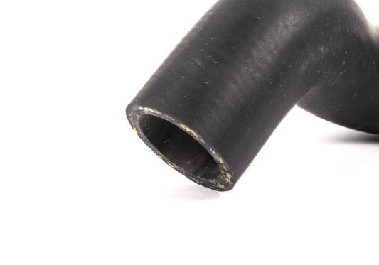 Tubo di raffreddamento OEM 11531250702 per BMW E28, E30, E34, E36. Compatibile con il sistema di raffreddamento del motore. BMW di riserva originale.