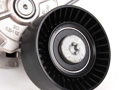 OEM 11281432104 tenditore meccanico per BMW E36, E46 e Z3. Compatibile con motori M43. BMW originale BMW.