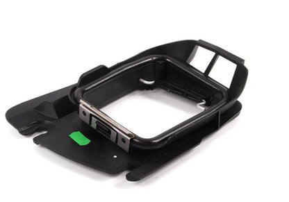Conducto de aire derecho OEM 64318386178 para BMW E65 y E66. Compatible con modelos 730d, 730i, 735i (producción 2001-2008). Repuesto original BMW.