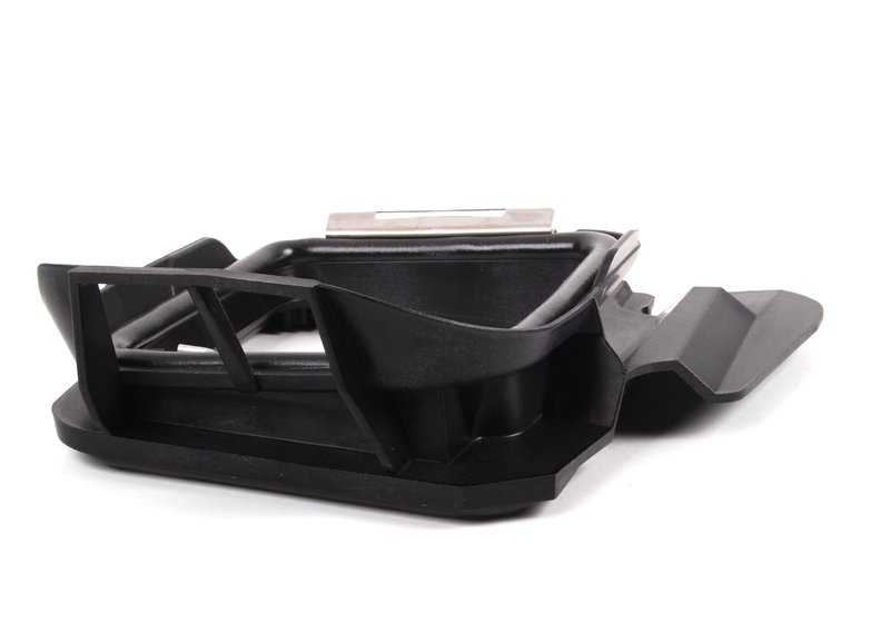 Conducto de aire derecho OEM 64318386178 para BMW E65 y E66. Compatible con modelos 730d, 730i, 735i (producción 2001-2008). Repuesto original BMW.