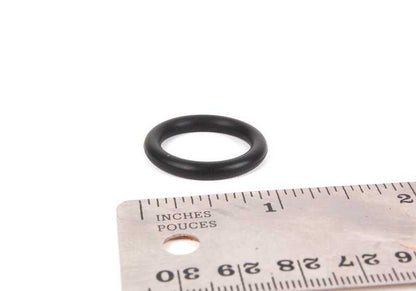 Junta tórica OEM 11617514883 para BMW E81 116i, 120i (N43/N46T). Compatible con modelos con cambio manual y automático. Pieza original BMW.