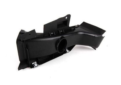 Dirigir o ar para o freio dianteiro esquerdo OEM 51718230559 para BMW E46. BMW original.