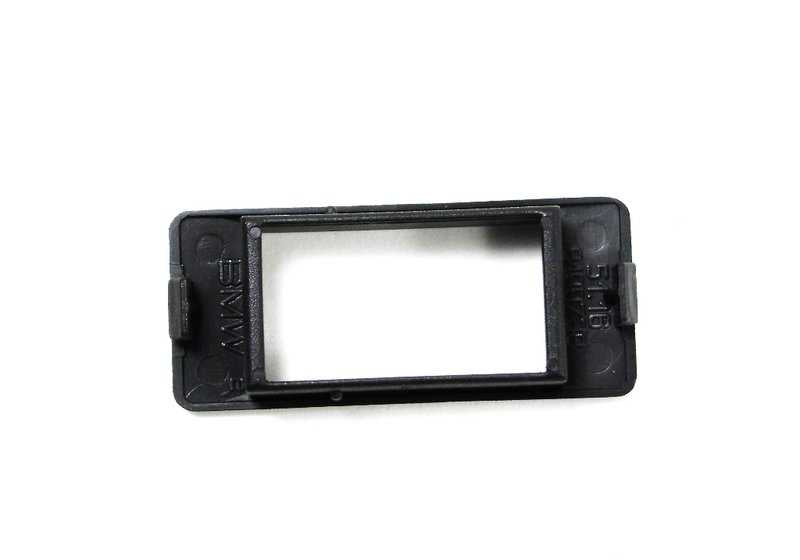 Embellecedor para conmutador de luces OEM 51168199738 para BMW E36. Original BMW.